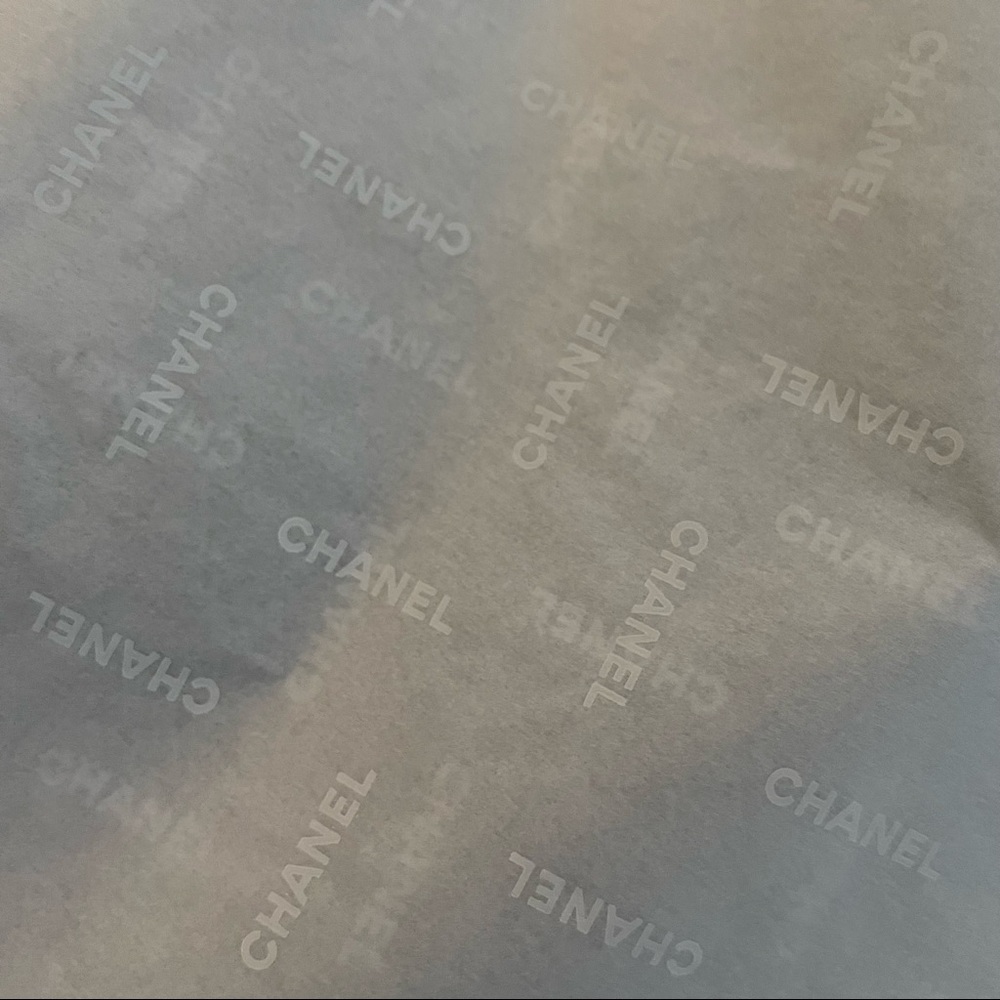💯 Authentic CHANEL gift wrap tissue paper